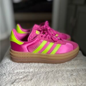 Adidas gazelle bold